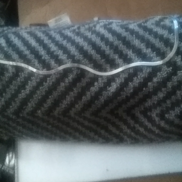 22" Italian Made .925 Sterling Silver Herring Bone Chain - Picture 3 of 3